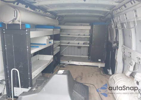 2015 Chevrolet Express 2500 Work Van z USA, uszkodzony, nr VIN 1GCWGFCF0F1155899